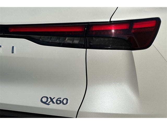 2023 INFINITI QX60 LUXE AWD