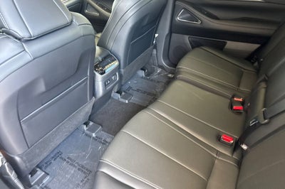 2023 INFINITI QX60 LUXE AWD