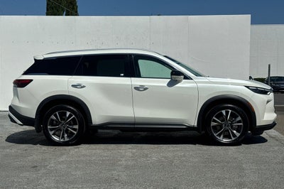 2023 INFINITI QX60 LUXE AWD