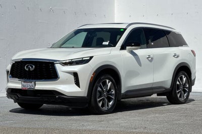 2023 INFINITI QX60 LUXE AWD