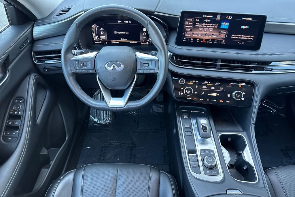 2023 INFINITI QX60 LUXE