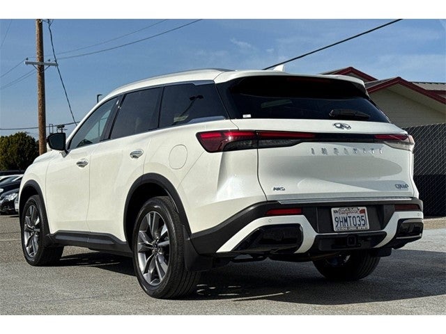 2023 INFINITI QX60 LUXE AWD