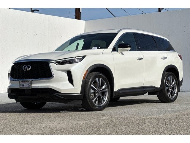 2023 INFINITI QX60 LUXE AWD