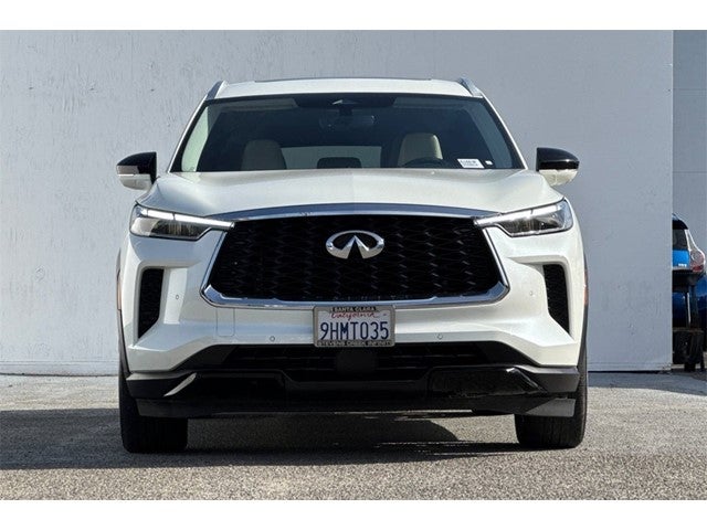 2023 INFINITI QX60 LUXE AWD