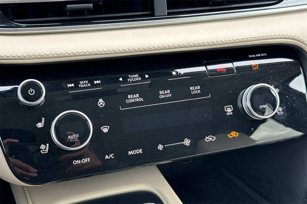 2024 INFINITI QX60 LUXE AWD