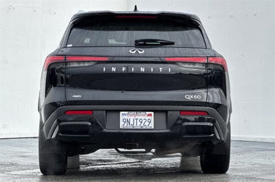 2024 INFINITI QX60 LUXE AWD