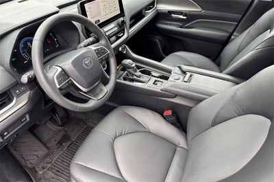 2024 Toyota Grand Highlander Hybrid Base