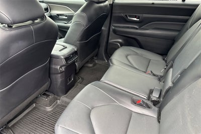 2024 Toyota Grand Highlander Hybrid Base