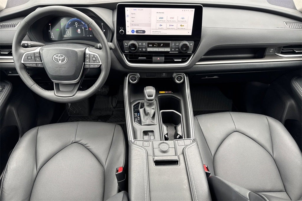 2024 Toyota Grand Highlander Hybrid Base