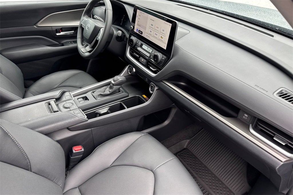 2024 Toyota Grand Highlander Hybrid Base