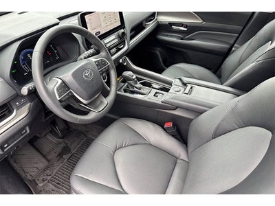 2024 Toyota Grand Highlander Hybrid Base