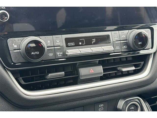 2024 Toyota Grand Highlander Hybrid Base