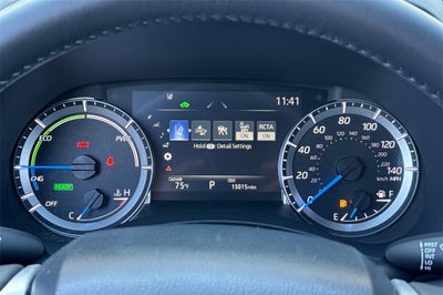 2024 Toyota Highlander Hybrid LE