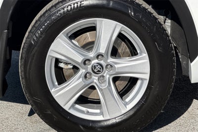 2024 Toyota Highlander Hybrid LE