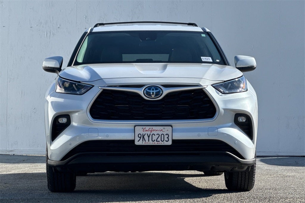 2024 Toyota Highlander Hybrid LE