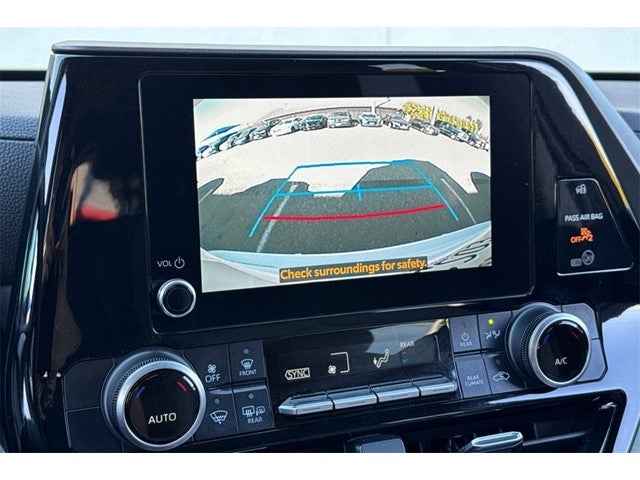 2024 Toyota Highlander Hybrid LE