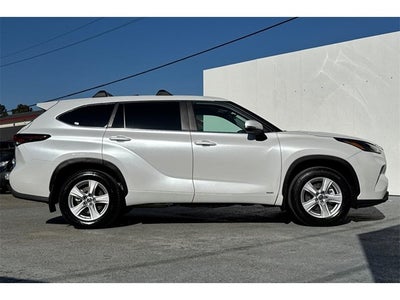 2024 Toyota Highlander Hybrid LE