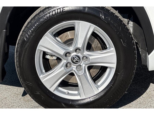 2024 Toyota Highlander Hybrid LE