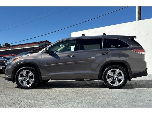 2015 Toyota Highlander Base