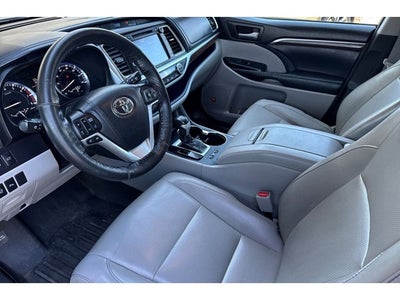 2015 Toyota Highlander Base