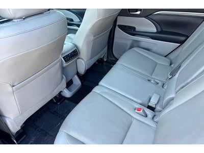 2019 Toyota Highlander Limited Platinum