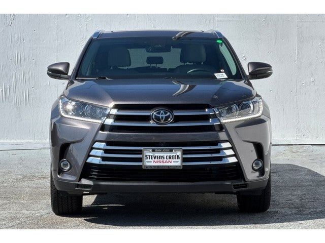 2019 Toyota Highlander Limited Platinum