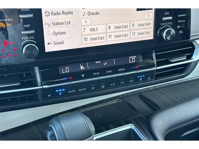 2022 Toyota Sienna Platinum 7 Passenger