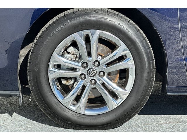 2022 Toyota Sienna Platinum 7 Passenger