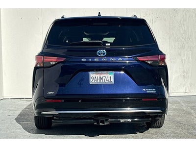 2022 Toyota Sienna Platinum 7 Passenger