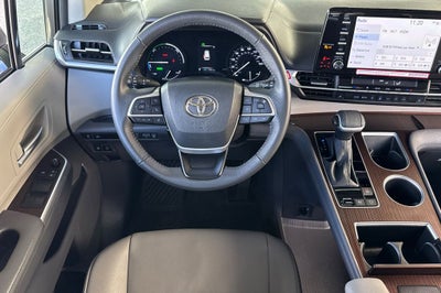 2024 Toyota Sienna XLE 7 Passenger