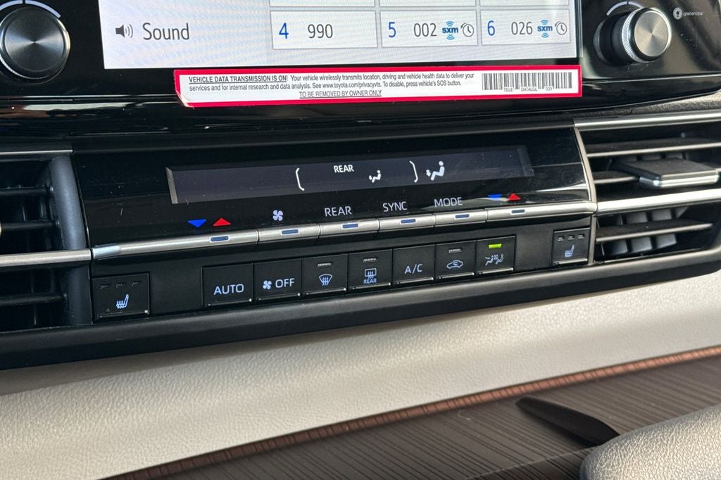 2024 Toyota Sienna XLE 7 Passenger