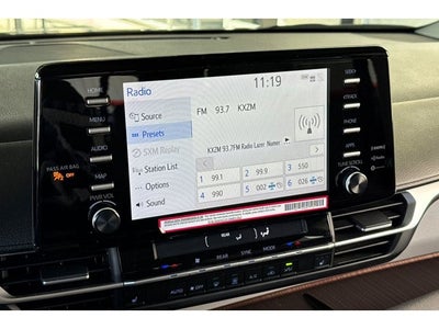 2024 Toyota Sienna XLE 7 Passenger