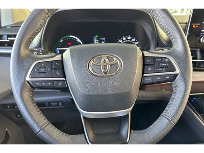 2024 Toyota Sienna XLE 7 Passenger