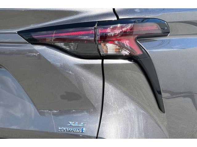 2024 Toyota Sienna XLE 7 Passenger