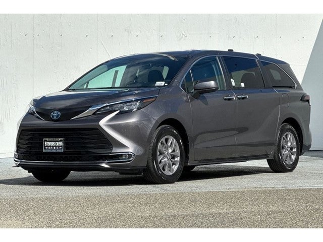2024 Toyota Sienna XLE 7 Passenger