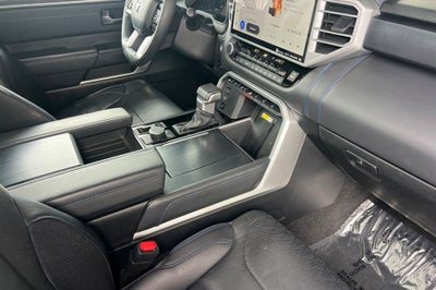 2023 Toyota Tundra Hybrid Platinum