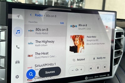 2023 Toyota Tundra Hybrid Platinum