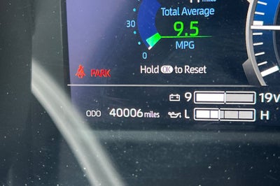 2023 Toyota Tundra Hybrid Platinum