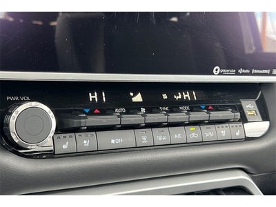 2023 Toyota Tundra Hybrid Platinum