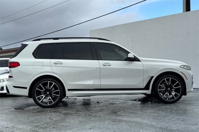 2022 BMW X7 xDrive40i