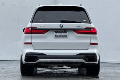 2022 BMW X7 xDrive40i
