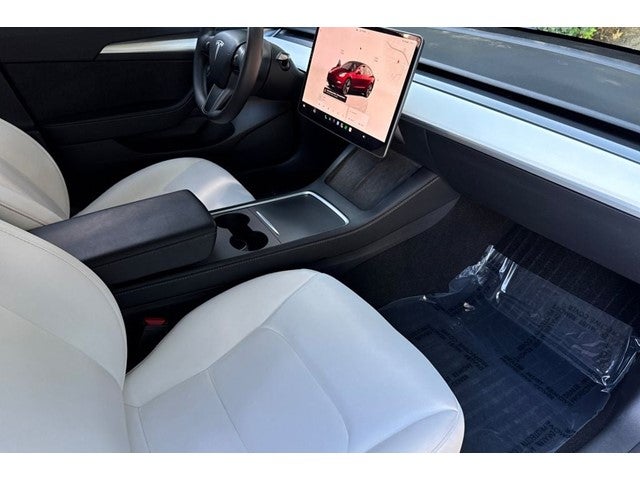 2023 Tesla Model 3 .