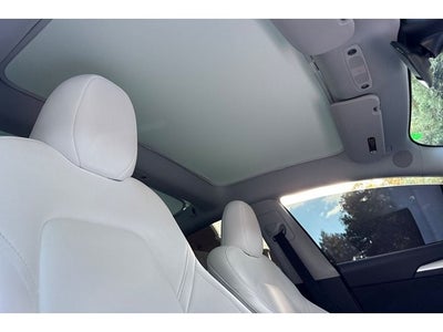 2023 Tesla Model 3 .