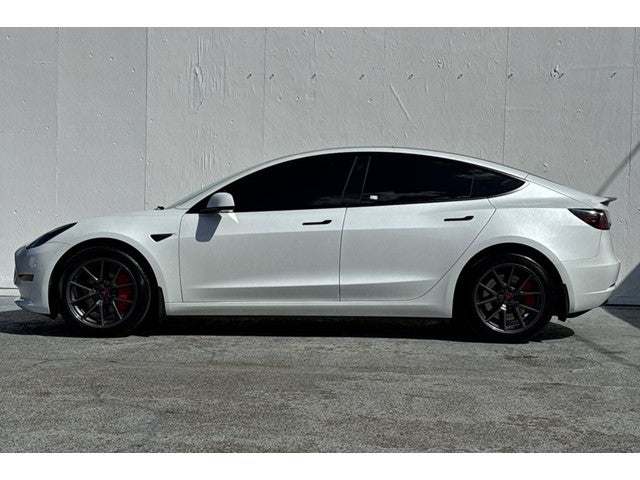 2023 Tesla Model 3 .