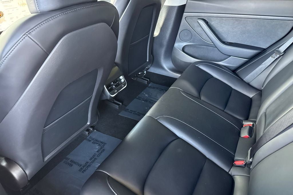 2023 Tesla Model 3 .