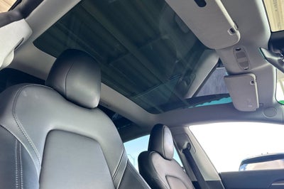 2023 Tesla Model 3 .