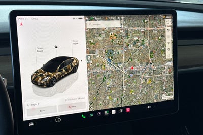 2023 Tesla Model 3 .