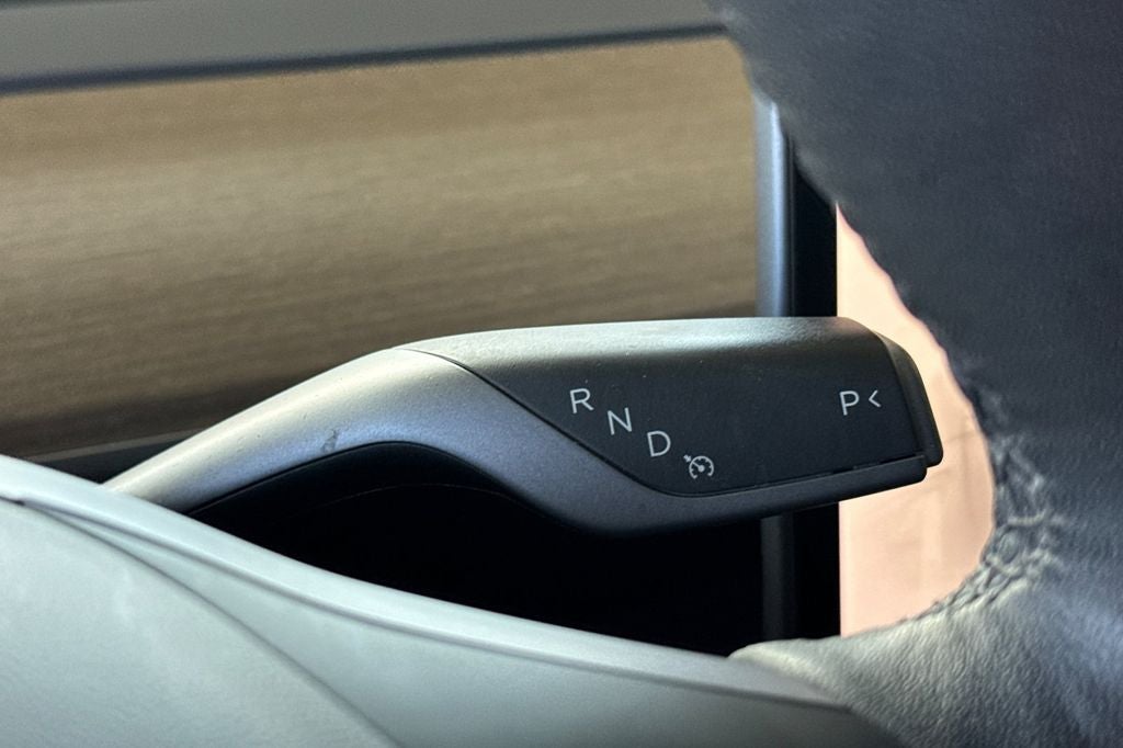 2023 Tesla Model 3 .