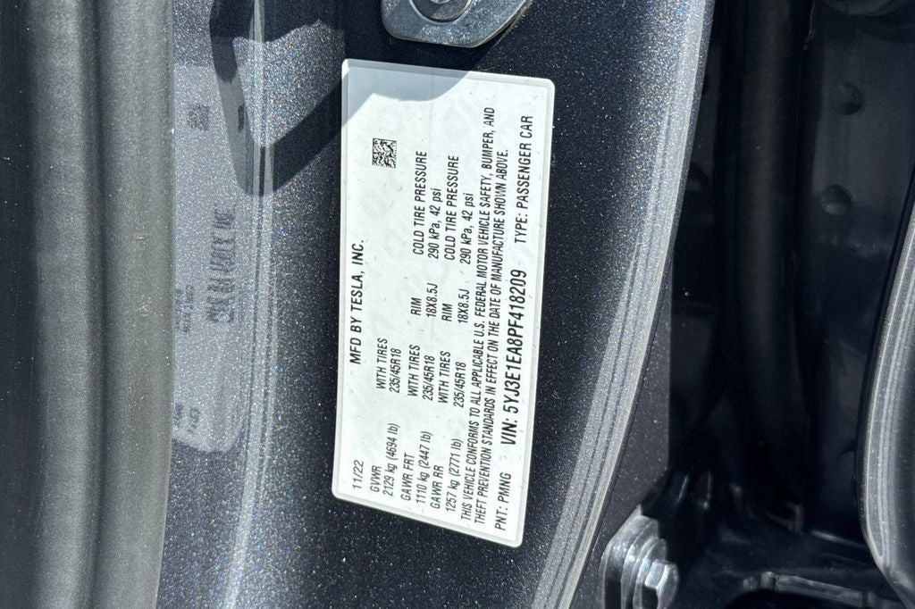 2023 Tesla Model 3 .