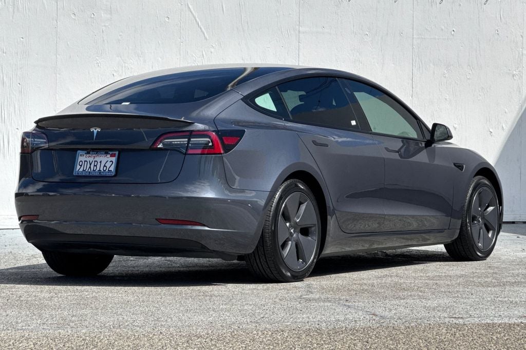 2023 Tesla Model 3 .